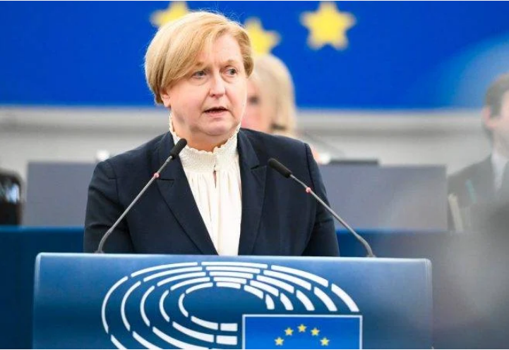 Анна Фотыга, депутат ЕП от Польши: «Россия представляет угрозу, и она должна быть уничтожена навсегда»
