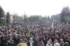 Март 2014 г., Артёмовск, митинг "За свободу Донбасса"